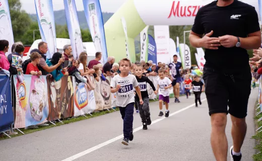 Dzieci też miały swój bieg na Festiwalu Biegowym. Była radość i zdrowa rywalizacja  - 51
